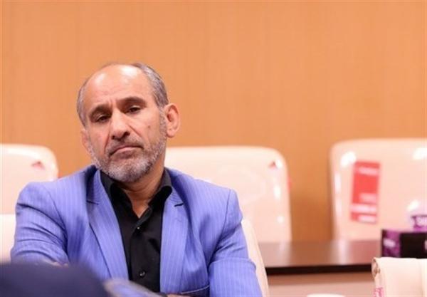 محمدیان: قهرمانان از زندگی و جوانی خود برای افتخار آفرینی محمدیان: قهرمانان از زندگی و جوانی خود برای افتخار آفرینی می گذرند