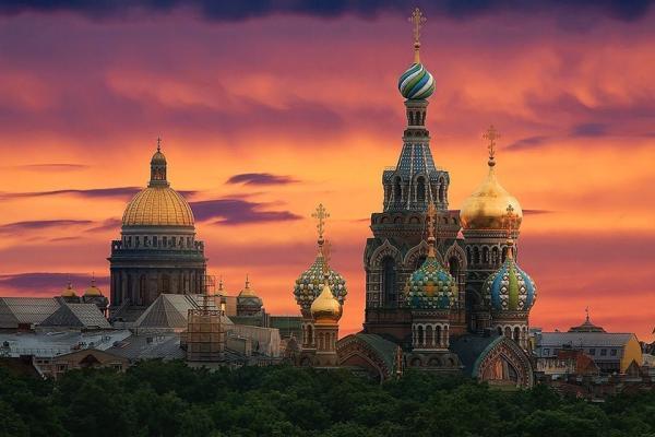 برترین زمان سفر به سن پترزبورگ؛ شهر معجزه معماری روسیه